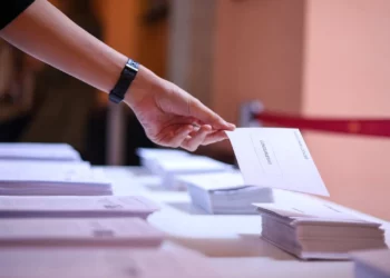 Más de 170 mil salvadoreños que residen en el exterior podrán votar en 2024