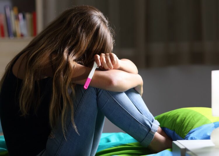Reportan más de 10 mil niñas y adolescentes embarazadas durante el 2022