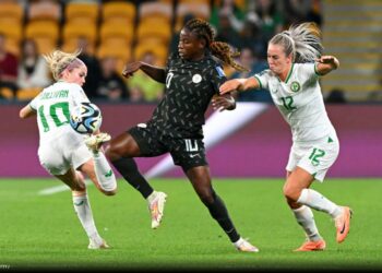 Nigeria pasa a octavos de final tras empatar 0-0 con Irlanda