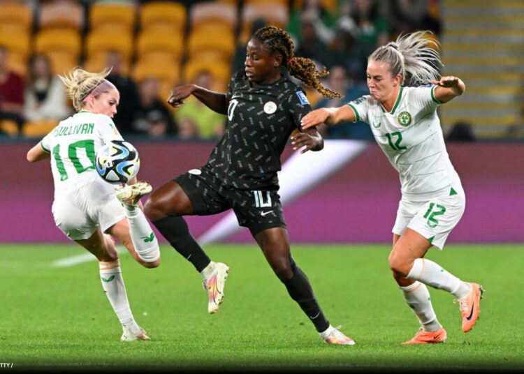 Nigeria pasa a octavos de final tras empatar 0-0 con Irlanda