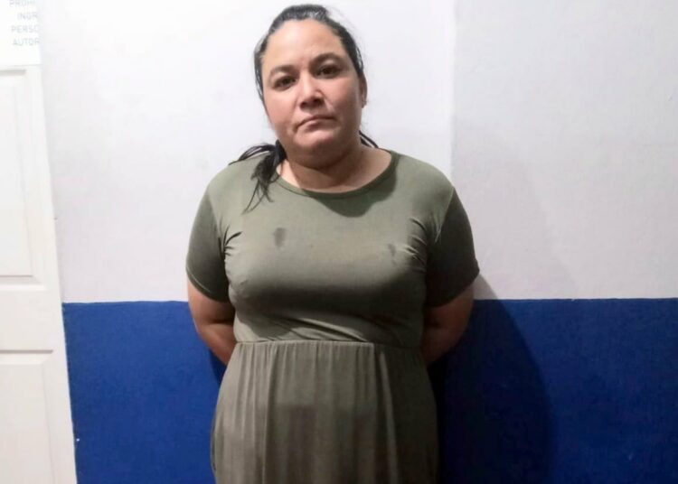 Capturan a pandillera que se hacía pasar por pastora de una iglesia