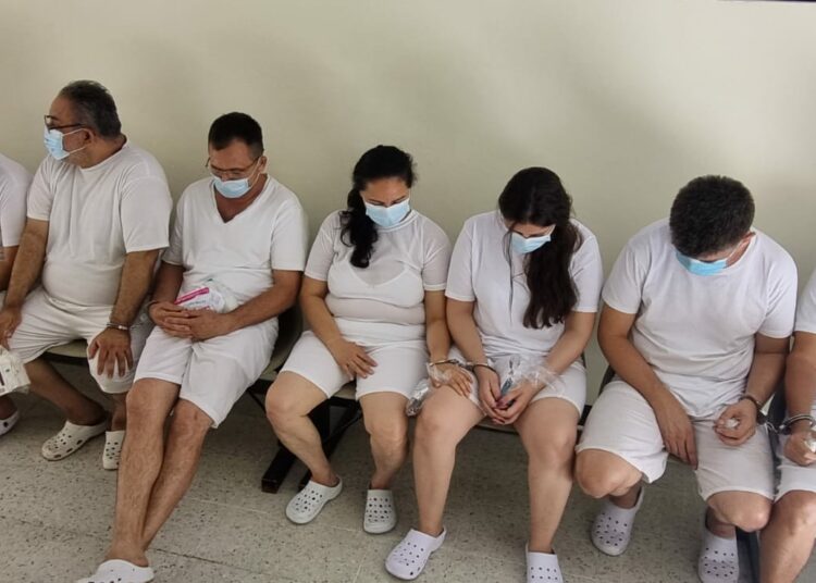 Empleados de la CCR acusados de incumplimiento de deberes seguirán el proceso en libertad