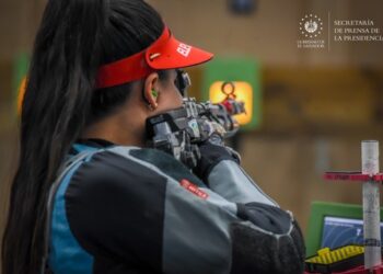 México gana oro y bronce en la competencia femenina de rifle aire 10 metros de tiro deportivo, en San Salvador 2023