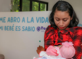 Fosalud organiza actividades para difundir la importancia de la lactancia materna