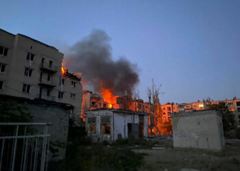 Al menos 7 muertos en bombardeo ruso de Pokrovsk, Ucrania