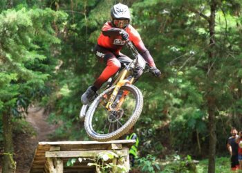 José Peña revalidó el título en el Campeonato Nacional de Downhill