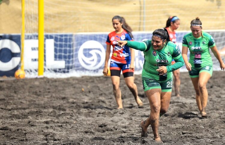 Las chicas de San Marcelino y Barra de Santiago disputarán la final por el Campeón de Copa