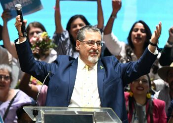 Bernardo Arévalo derrotó a Sandra Torres y fue elegido presidente de Guatemala