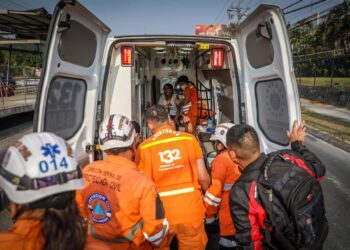 Equipos de salud atienden a la población durante el periodo vacacional