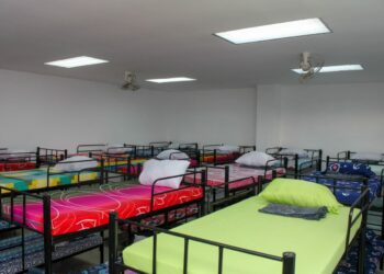 Gobierno habilita 100 albergues equipados en diferentes puntos estratégicos del país