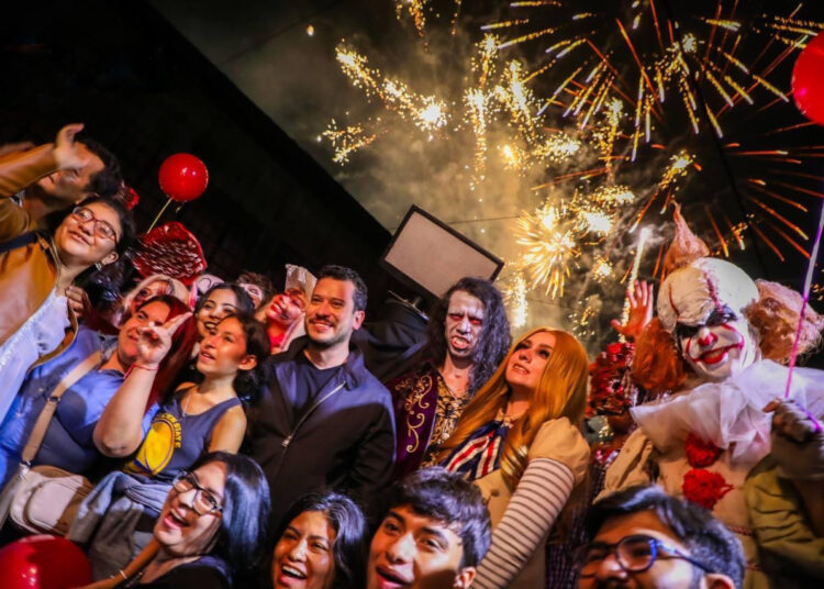 Desarrollan desfile Terror CIFCO