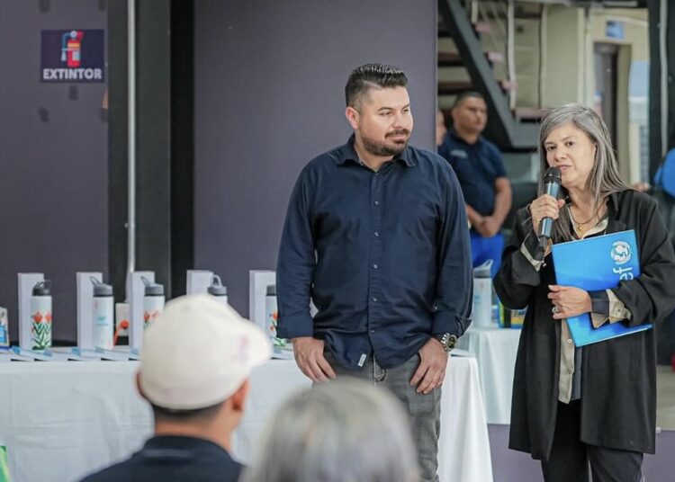 Unicef entrega donativo a los CUBO a favor de la niñez salvadoreña