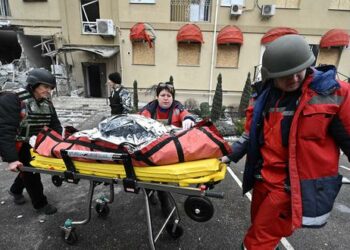 Siete civiles muertos en un ataque ruso contra Kherson, Ucrania