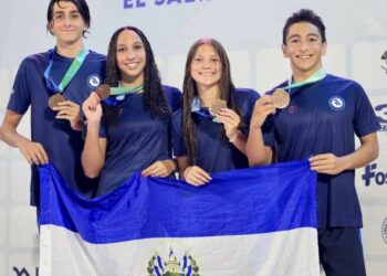 El Salvador abre el CCCAN con tres bronces