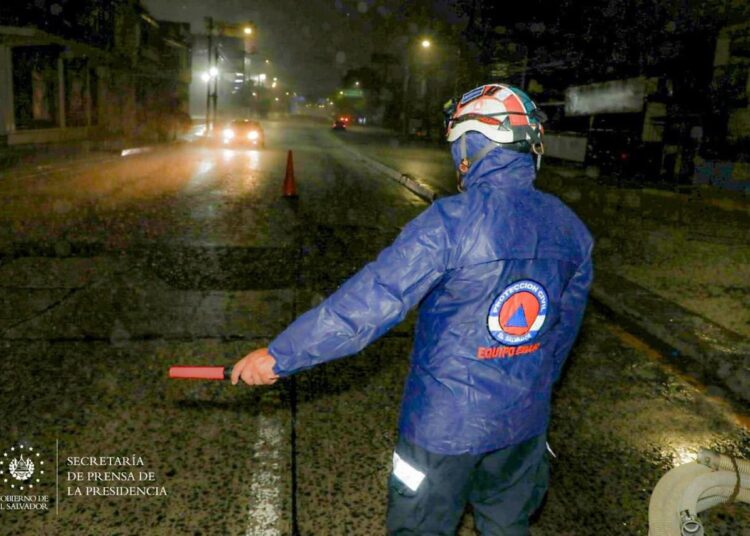 El país mantiene alerta verde por incremento de lluvias