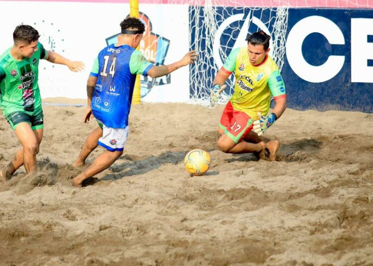En playa Mizata se definirán los cruces de cuartos de la Liga de Fútbol Playa