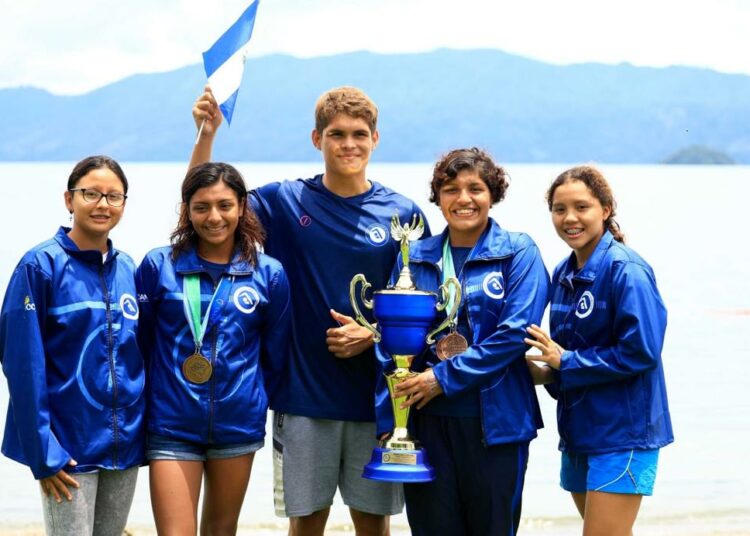 El Salvador, tercero en el CCCAN de Aguas Abiertas