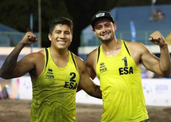 Flores y Guatemala ganaron plata en el Centroamericano Mayor de Voleibol Playa