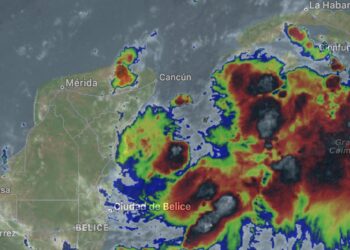 Declaran emergencia en gran parte de la Florida ante posible huracán