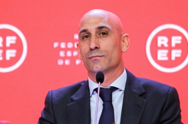 La madre del presidente de la Federacion Española de Fútbol, Luis Rubiales, en huelga de hambre por la “cacería, inhumana y sangrienta” a su hijo