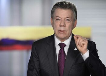 Fiscalía de Colombia señala al expresidente Santos de recibir dinero de Odebrecht para su campaña