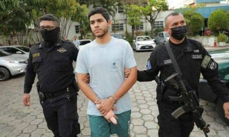 Juzgado deja en libertad a Marcelo Oviedo mientras sigue en proceso por intento de homicidio