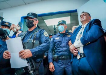 Diputado Alberto Romero permanecerá resguardado en la Asamblea Legislativa hasta que se resuelva la petición del desafuero