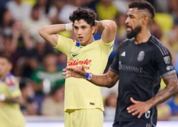América festejó pase, le repiten penal y se va eliminado