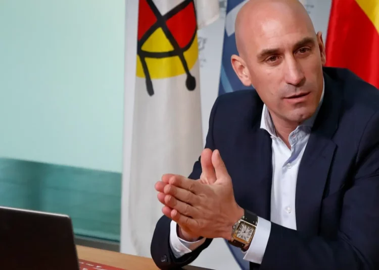 Una testigo habló de las orgías que organizaba Luis Rubiales durante la pandemia