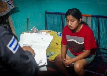 Capturan a estafadoras que vendían aparatos tecnológicos por redes sociales, y a otros extorsionistas en Cojutepeque