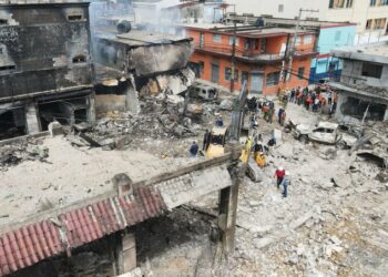 Subió a 25 balance de muertos por la explosión en una zona comercial en República Dominicana