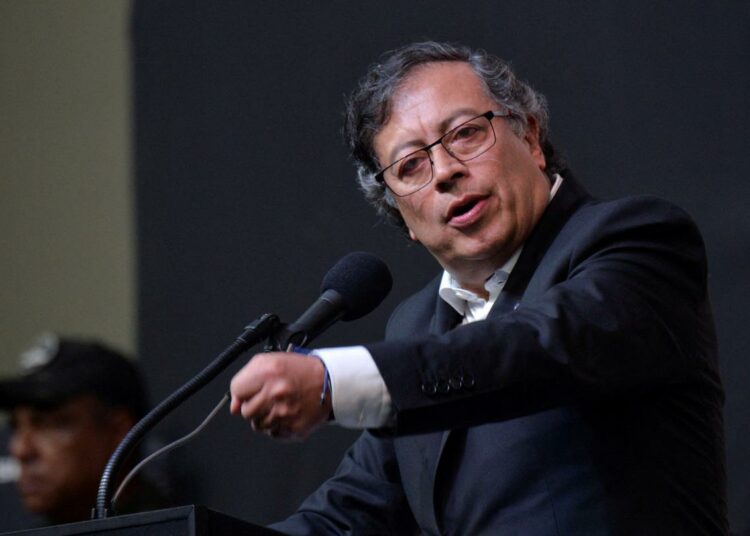 El escándalo en torno a la campaña de Petro salpica a influyentes figuras de Colombia