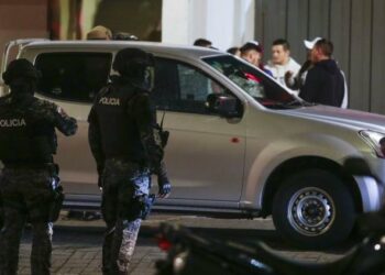 Los seis sospechosos detenidos por asesinato de Fernando Villavicencio son extranjeros y pertenecen a grupo de delincuencia organizada