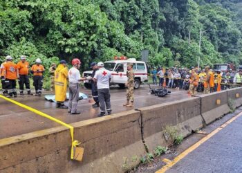 Motociclista muere en trágico accidente en carretera Los Chorros