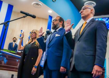 Roxana Soriano es elegida presidenta de la Corte de Cuentas de la República