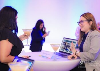 El Salvador y Honduras buscan alianzas para fortalecer el turismo en la zona