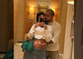 Christian Nodal y Cazzu vivirán en una casa rodante tras nacimiento de su bebé