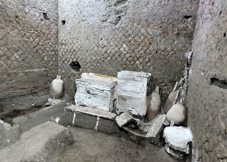 Arqueólogos encuentran una habitación «usada por esclavos» cerca de Pompeya