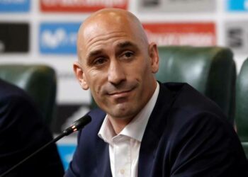 El repudiable gesto del presidente de la Federación de España en medio de los festejos de la selección femenina por el Mundial