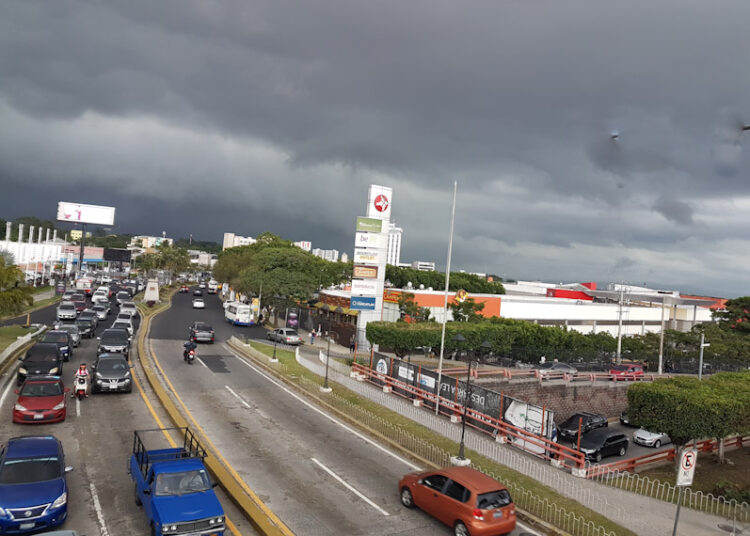 El Ministerio de Medio Ambiente pronostica lluvias y tormentas de moderadas intensidad para este miércoles
