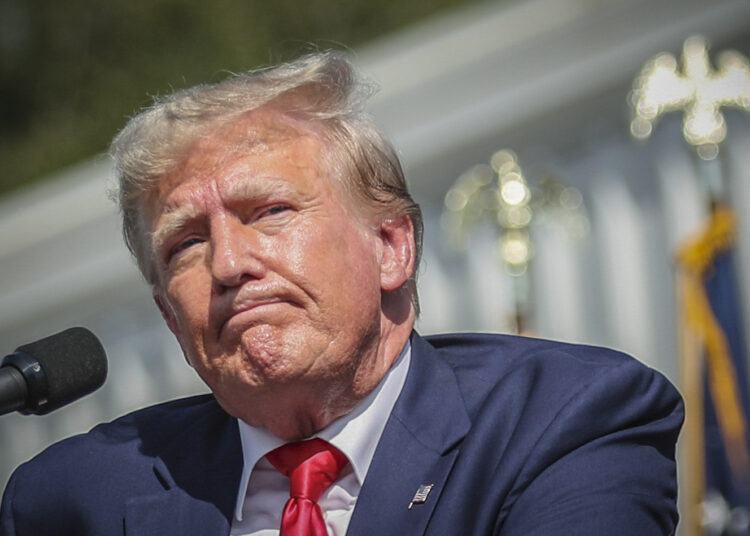 Juez falla contra Trump por haber defraudado a bancos y aseguradoras mientras construía su imperio inmobiliario