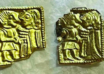 Descubren un tesoro de oro de principios de la Edad Media en Noruega