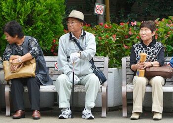 Japón registra una cifra récord de personas centenarias por 53.º año consecutivo