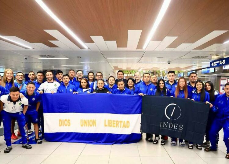 Cónsul en Italia recibe a equipos de Barra de Santiago