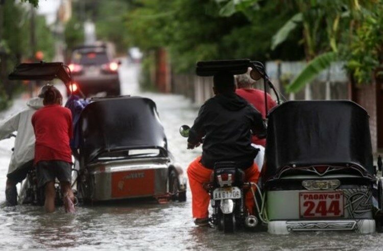 Tifón Saola: Hong Kong se prepara «para el peor escenario»