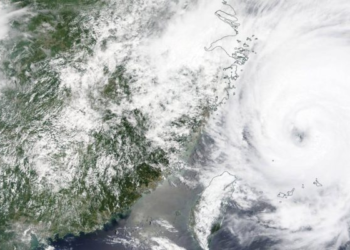 Tifón Haikui golpea el sureste de China y deja 3 desaparecidos