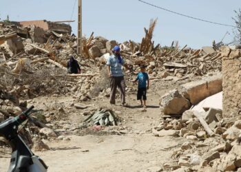 En medio de nuevas réplicas sigue búsqueda de sobrevivientes por el terremoto en Marruecos