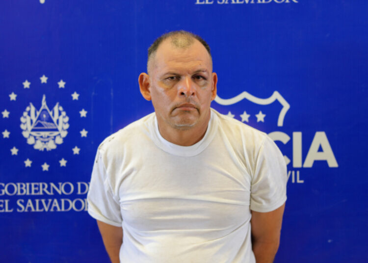 Capturan a responsable de quitarle la vida a un indigente en San Salvador