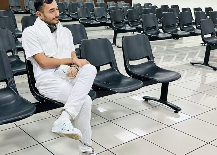 Falso importador de vehículos estafó a 76 víctimas y es procesado