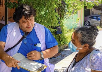 Estrategias de vacunación tocan a la puerta de los hogares salvadoreños